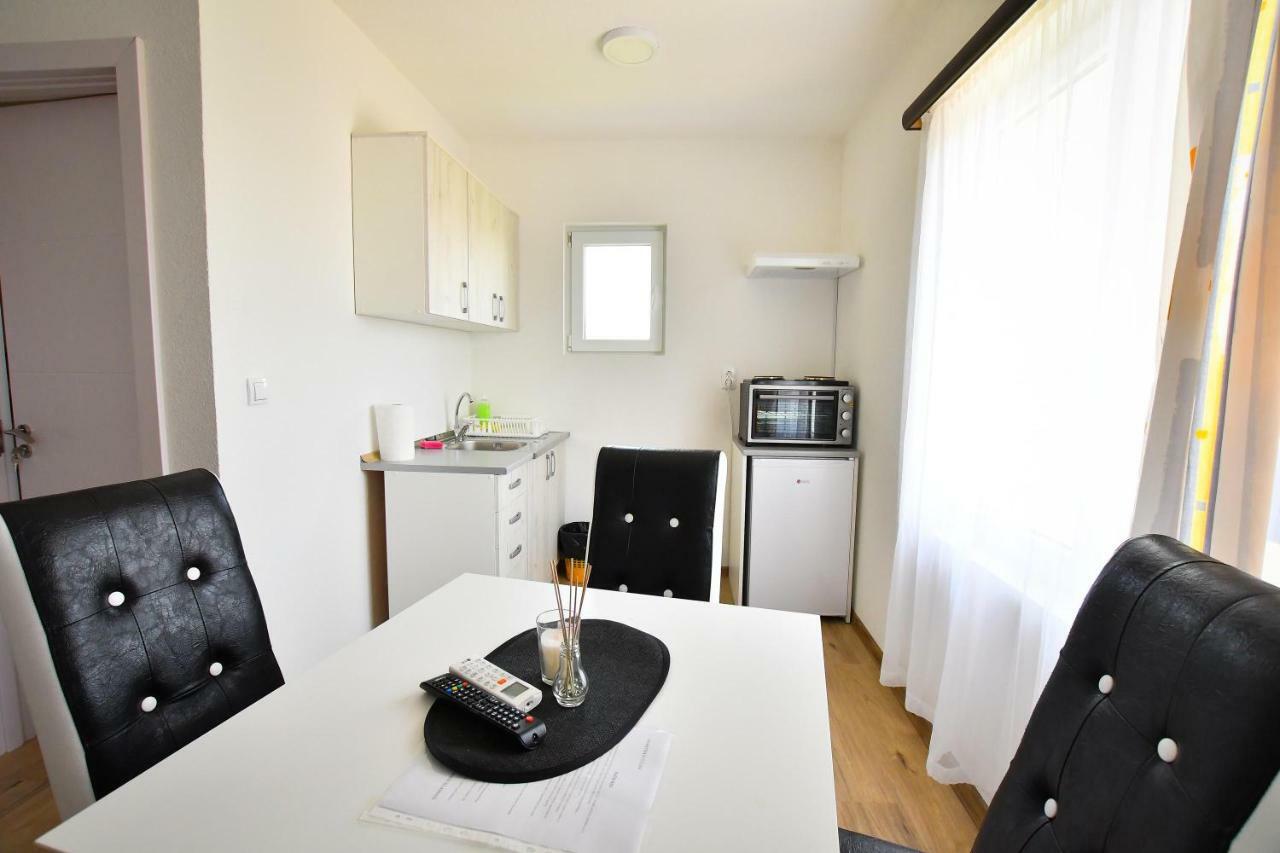 Vulsa Apartmani Kladovo Exterior photo