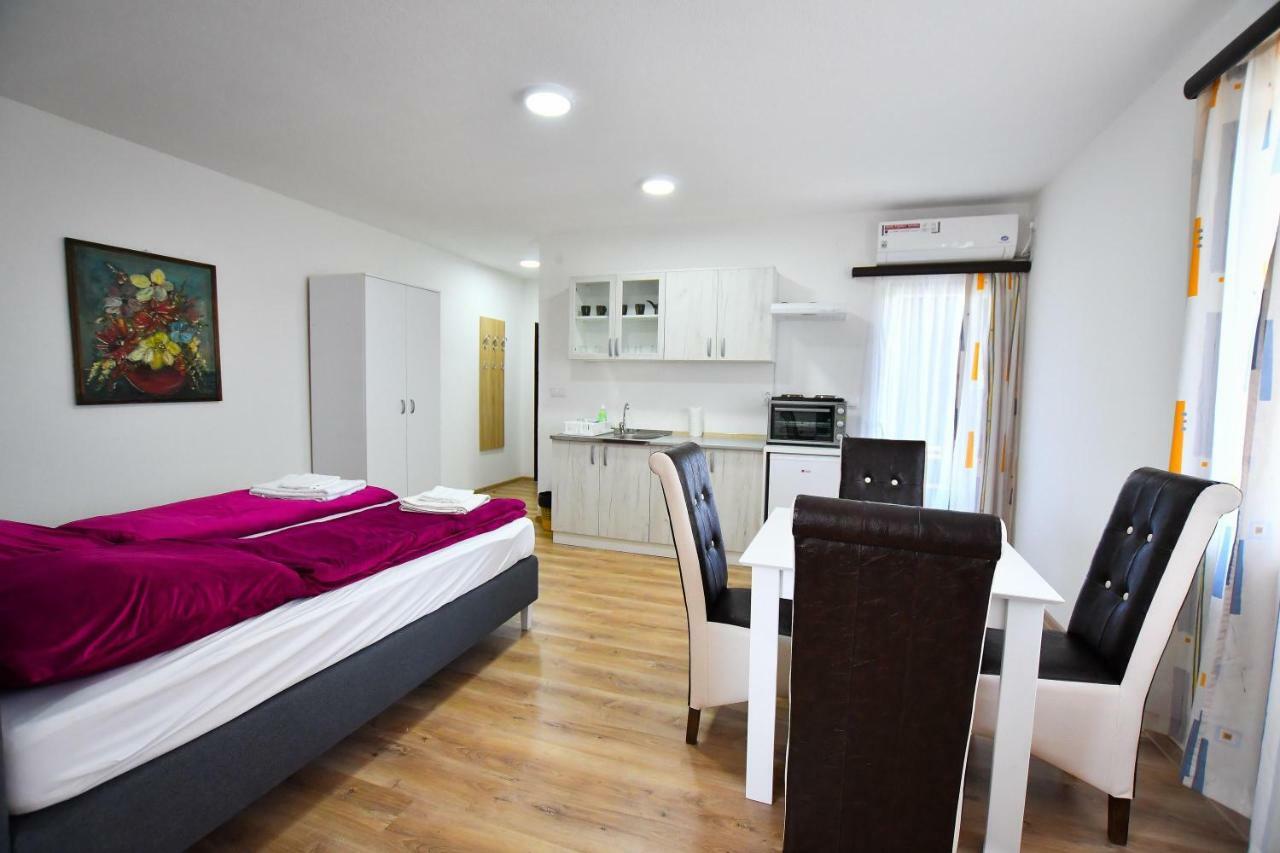 Vulsa Apartmani Kladovo Exterior photo